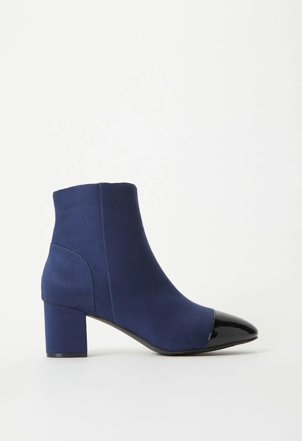 Piper Block Heeled Bootie - Image 8