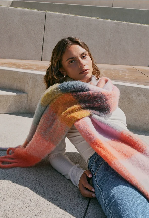 Plaid Scarf - Image 4