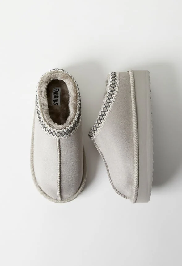 Platform Slip On Fuzzy - Image 3