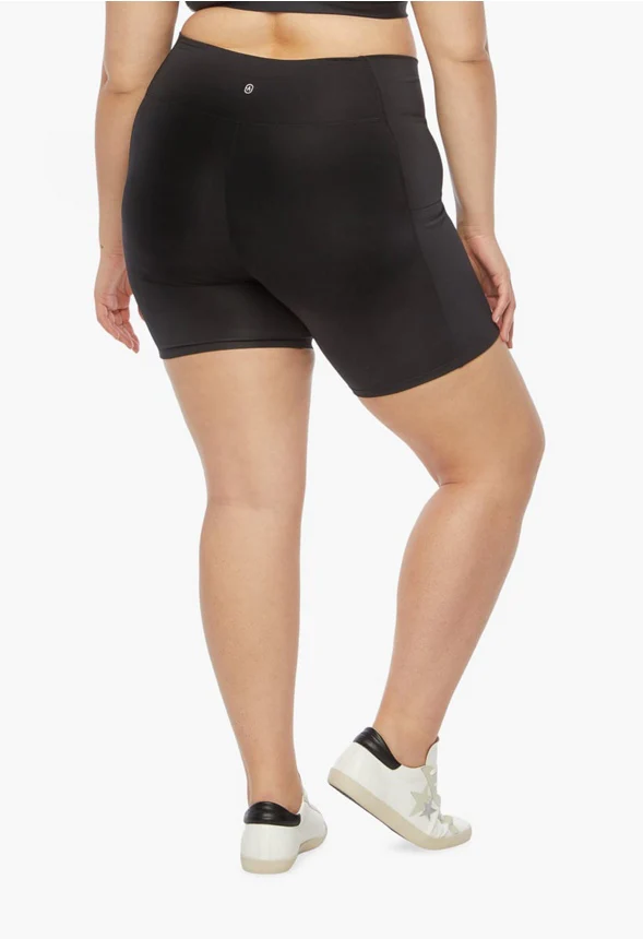 Plus Size Pocket Active Biker Shorts - Image 2