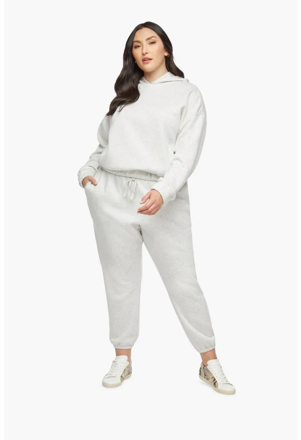 Plus Size Relaxed Sweatshirt Hoodie - Image 4