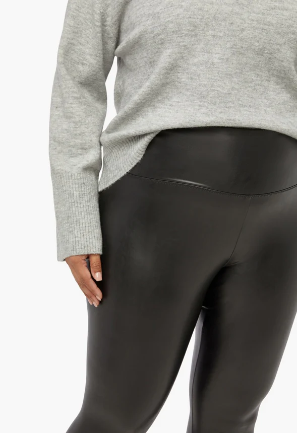 Plus Size Tummy Tamer Faux Leather Ankle Leggings - Image 3