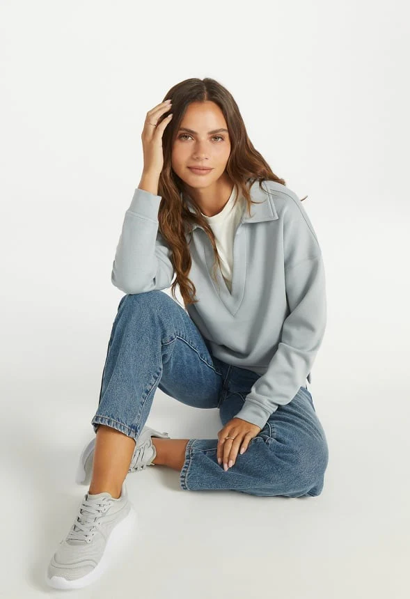 Polo Pullover Sweatshirt - Image 3
