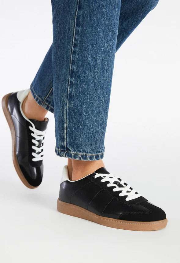 Portia Sneaker - Image 2