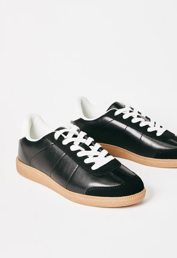Portia Sneaker - Image 7