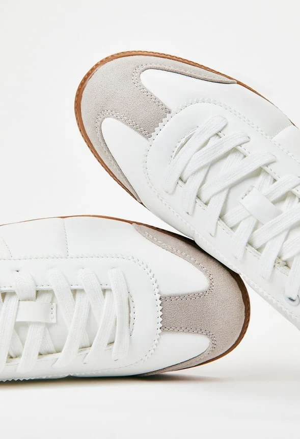 Portia Sneaker - Image 15