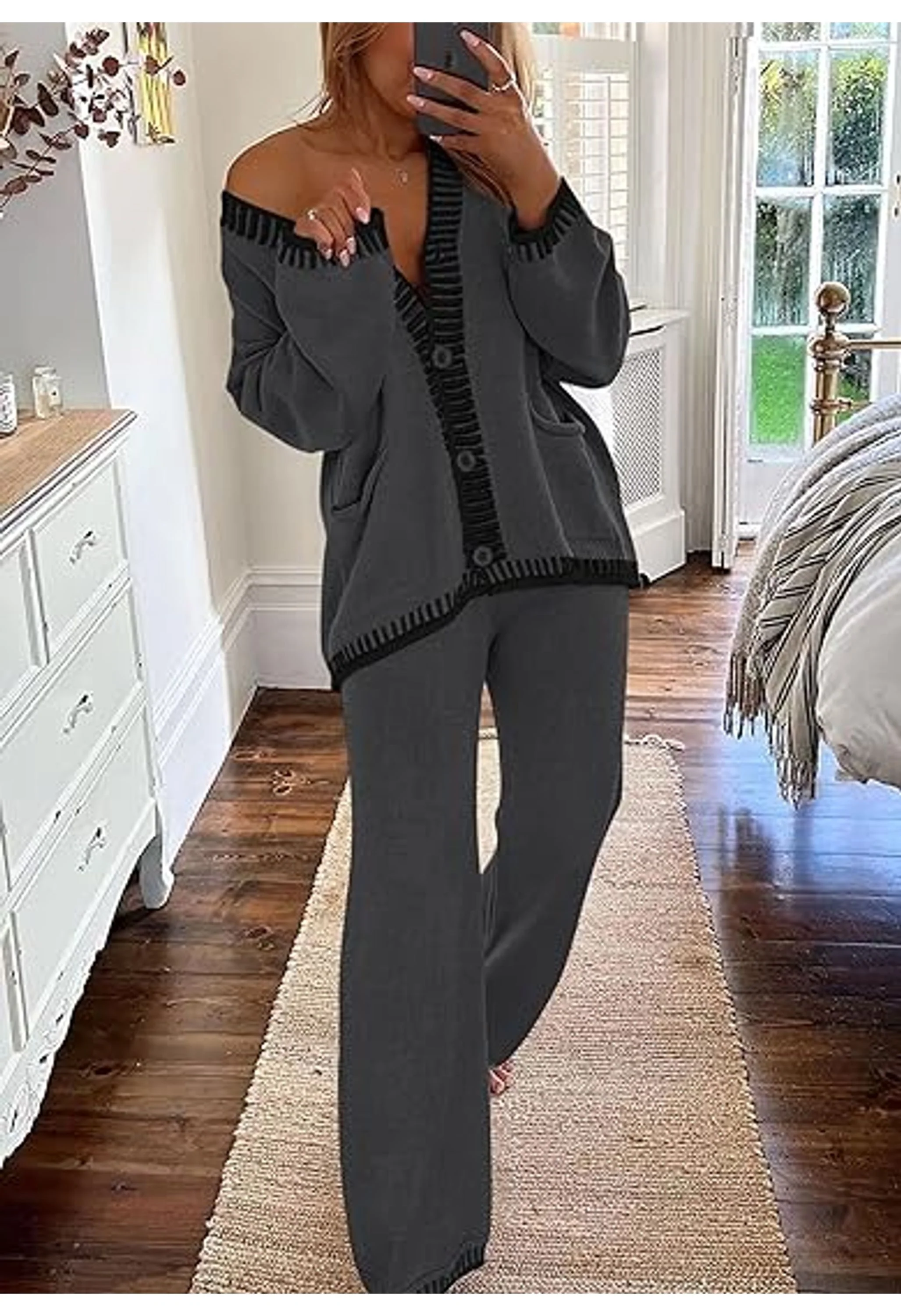 Women's Loungewear 2 Piece Outfit - Image 3
