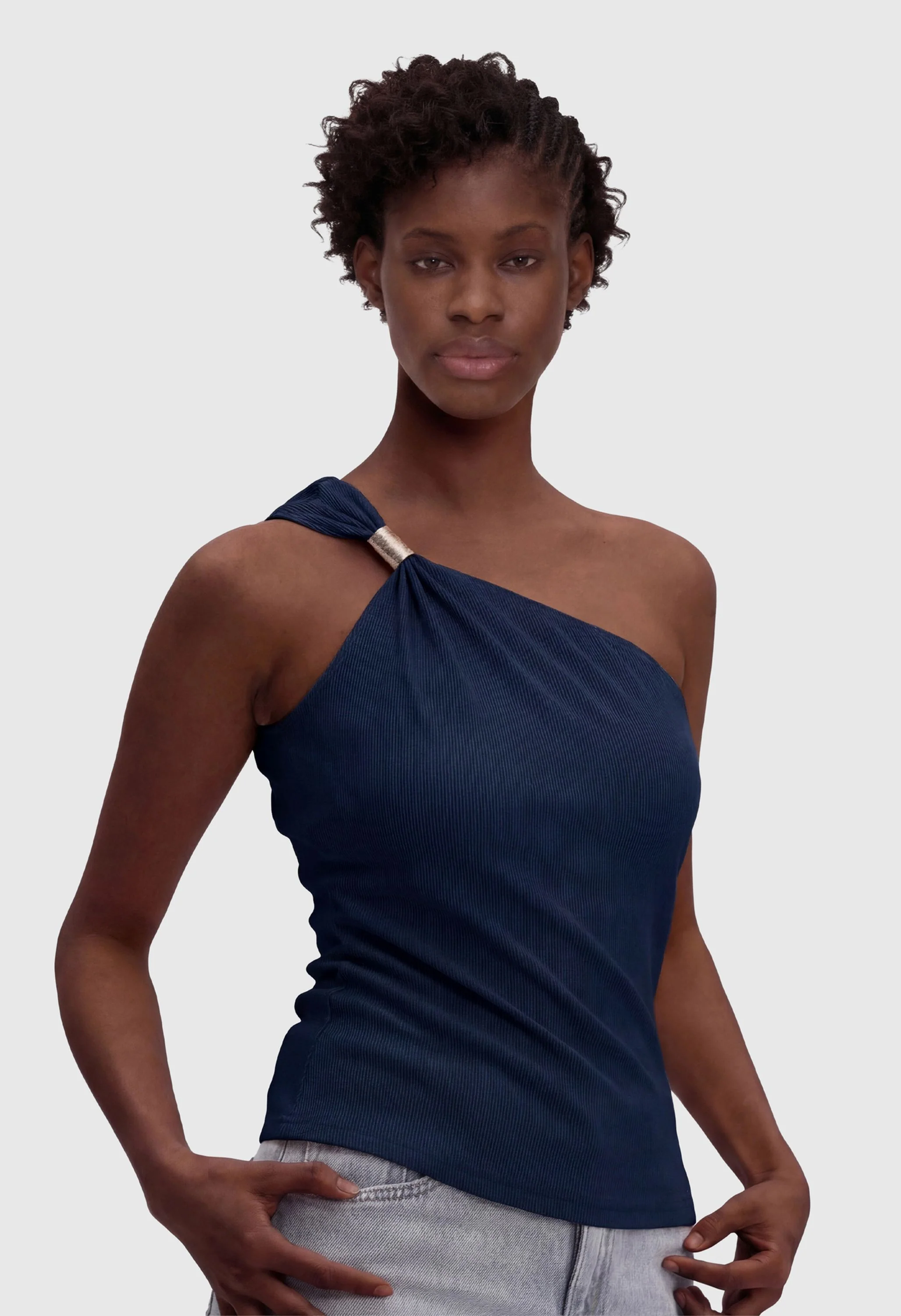 Women Summer Sleeveless Fitted Spring Fashion Shirts - Image 3