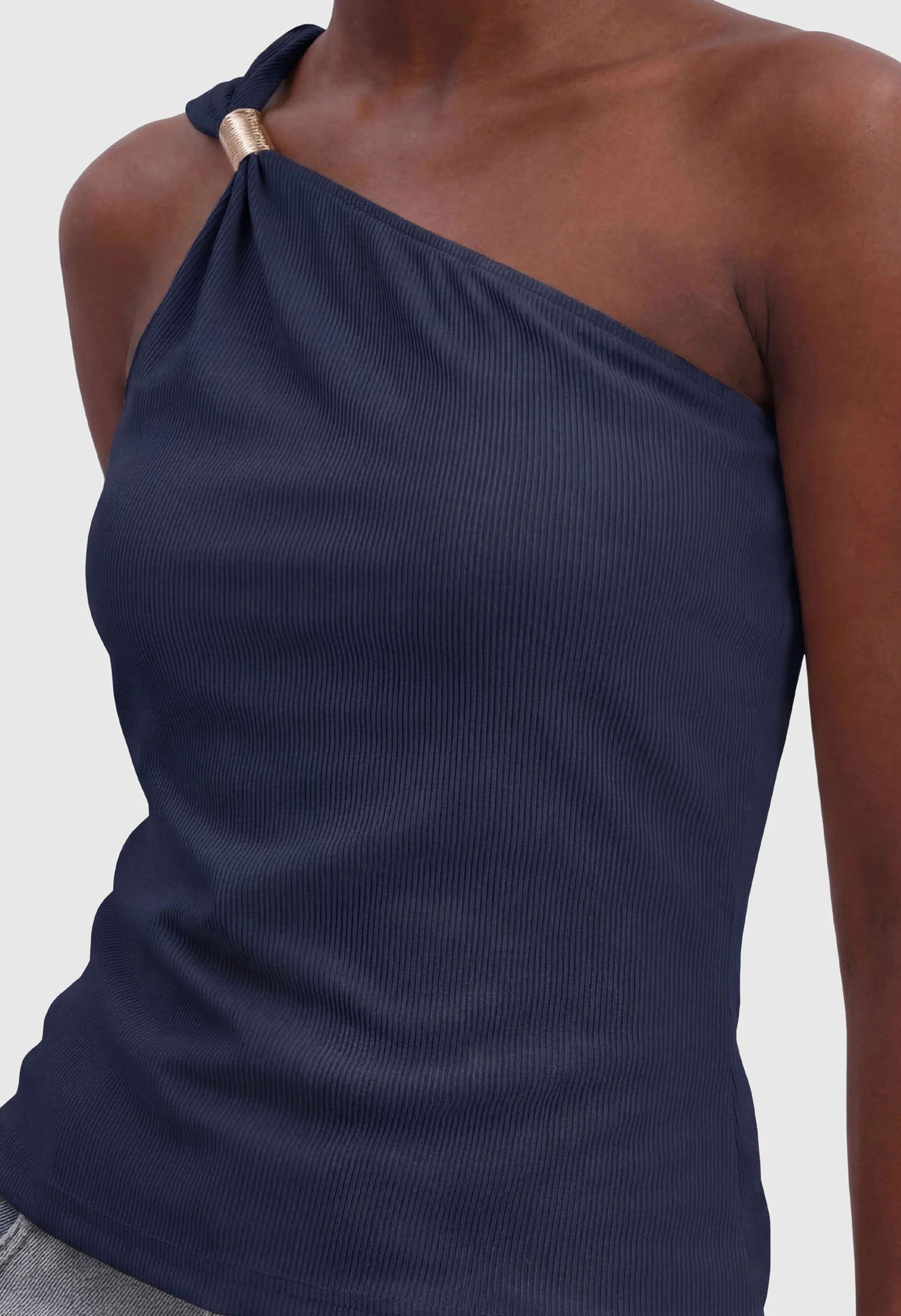 Women Summer Sleeveless Fitted Spring Fashion Shirts - Image 7