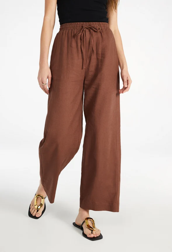 Pull On Wide Leg Cropped Pants - Image 4