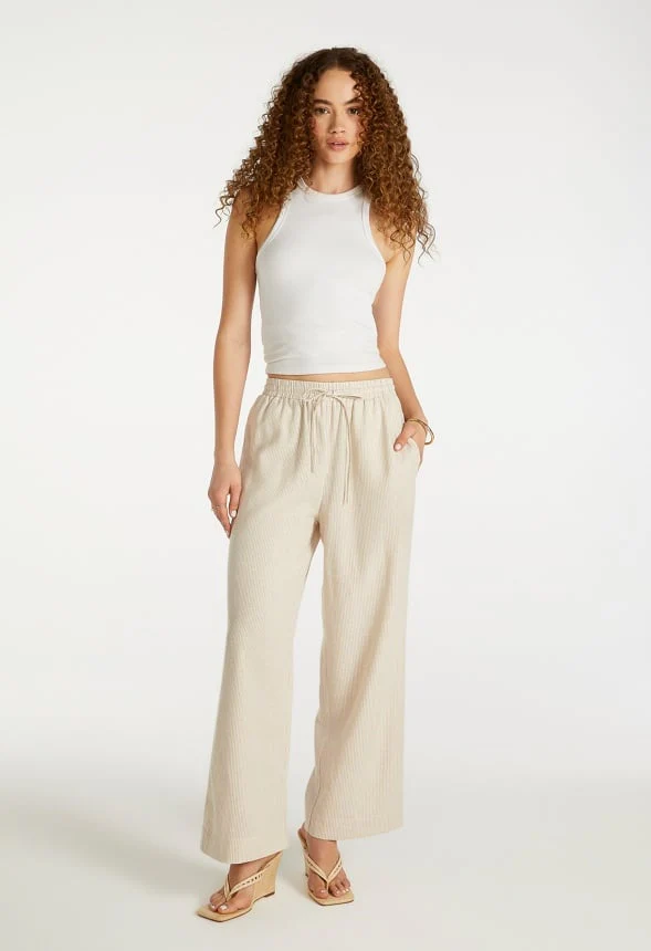Pull-On Wide Leg Cropped Pants - Image 4