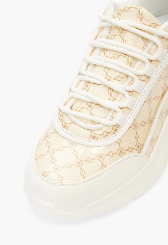 Quilla Sneaker - Image 4