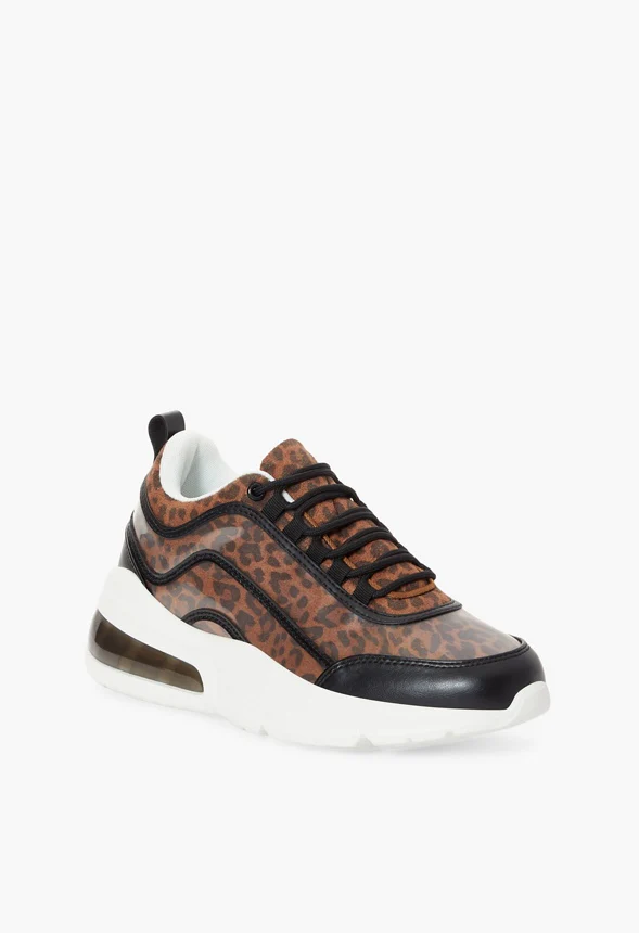 Quilla Sneaker - Image 5