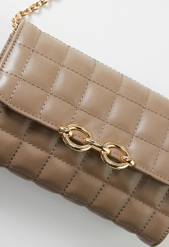 Quilted Chain Strap Crossbody - Image 5
