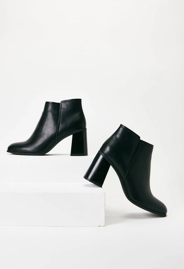 Rae Pointed Toe Bootie - Image 7