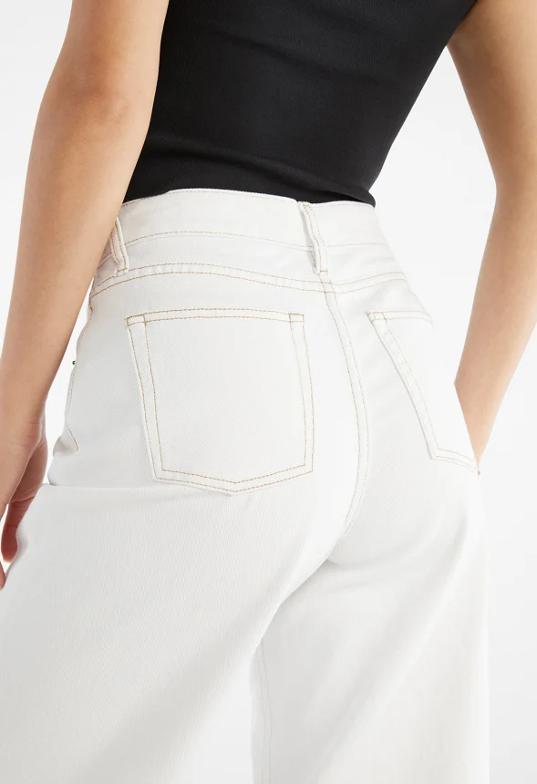 Reagan High Rise Wide Leg Button Jeans - Image 3