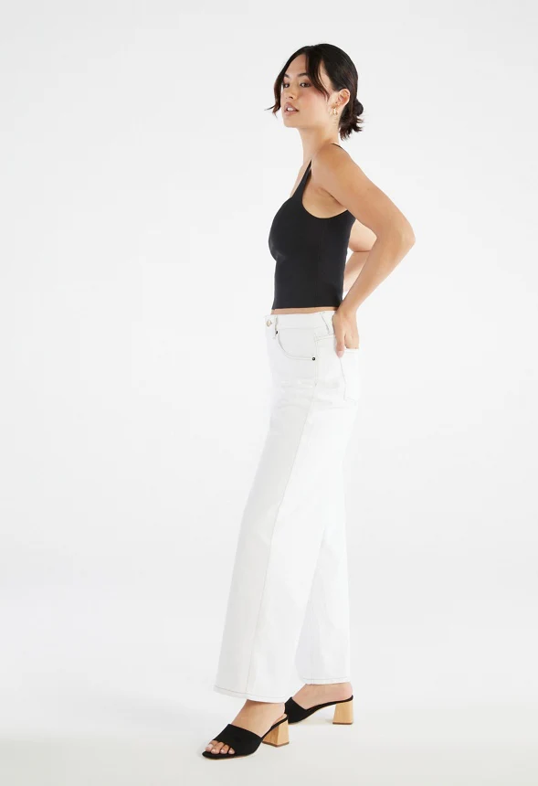 Reagan High Rise Wide Leg Button Jeans - Image 4