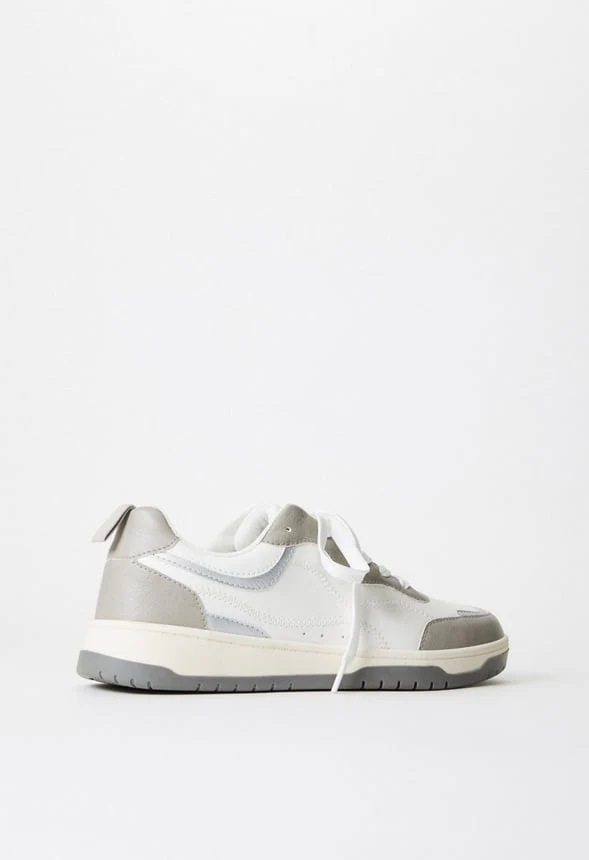 Regina Court Sneaker - Image 4