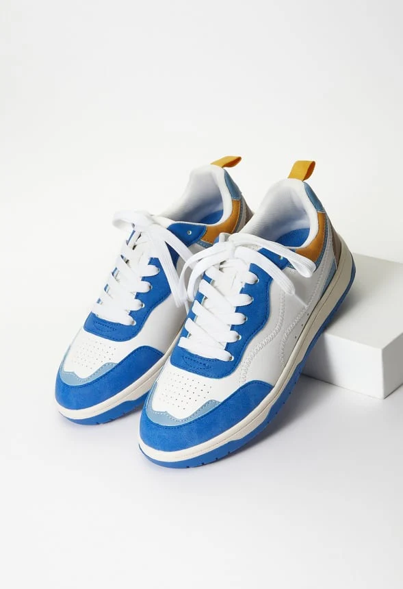 Regina Court Sneaker - Image 6