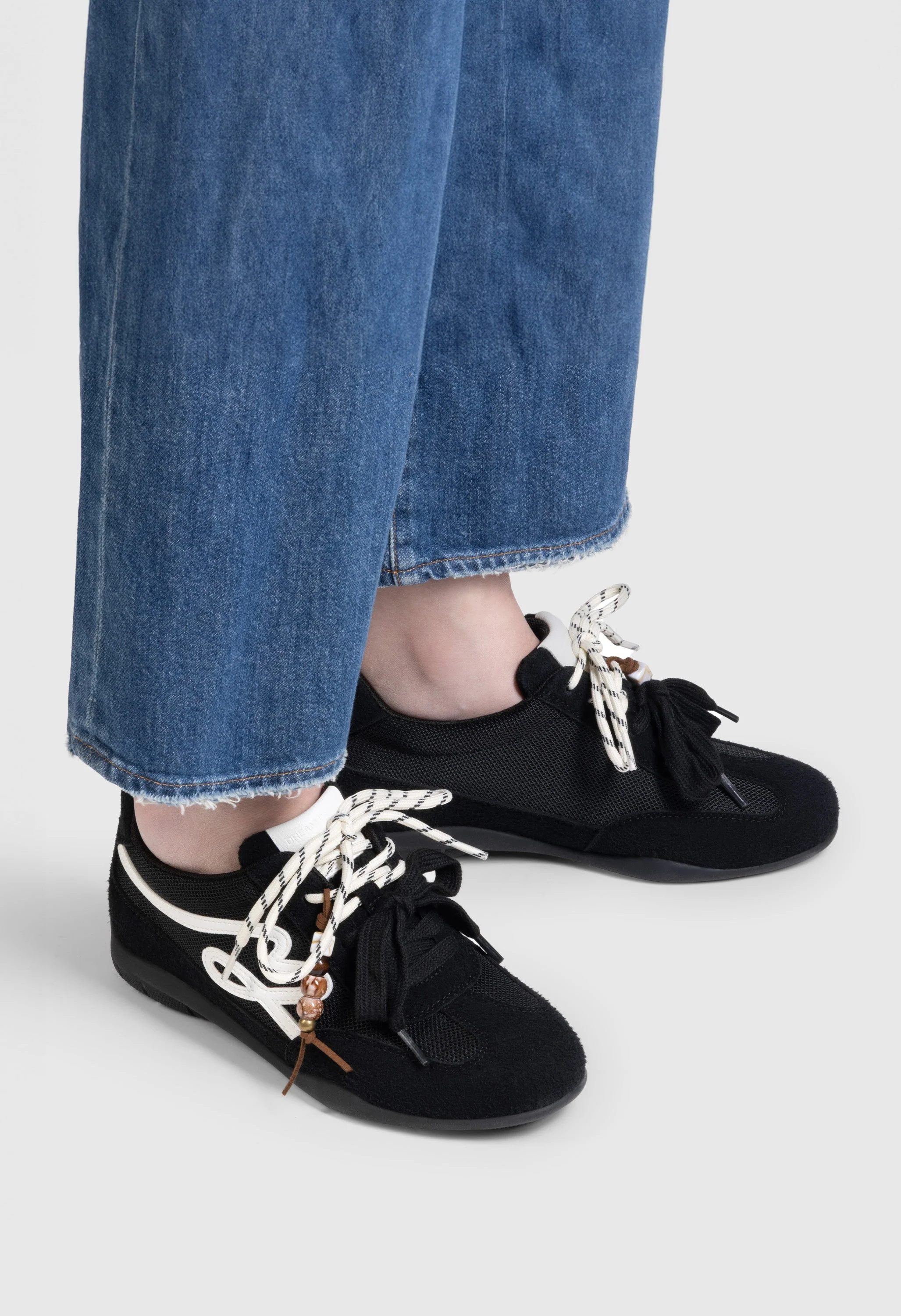 Retro Faux Suede Breathable Walking Shoes - Image 4