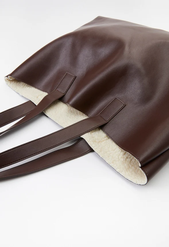 Reversible Sherpa Tote - Image 4