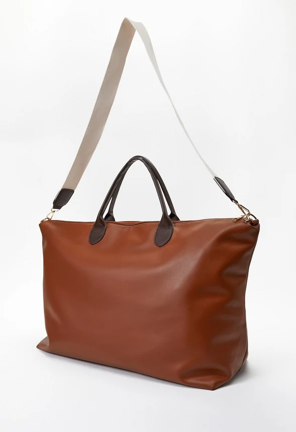 Rolled Handle Zippered Weekender - Image 3