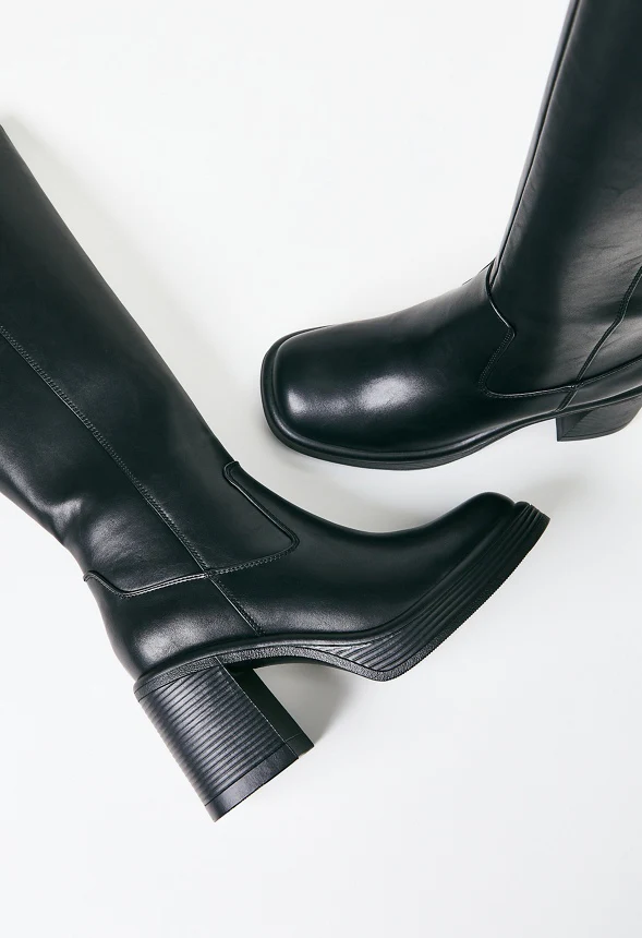 Romy Heeled Boot - Image 5