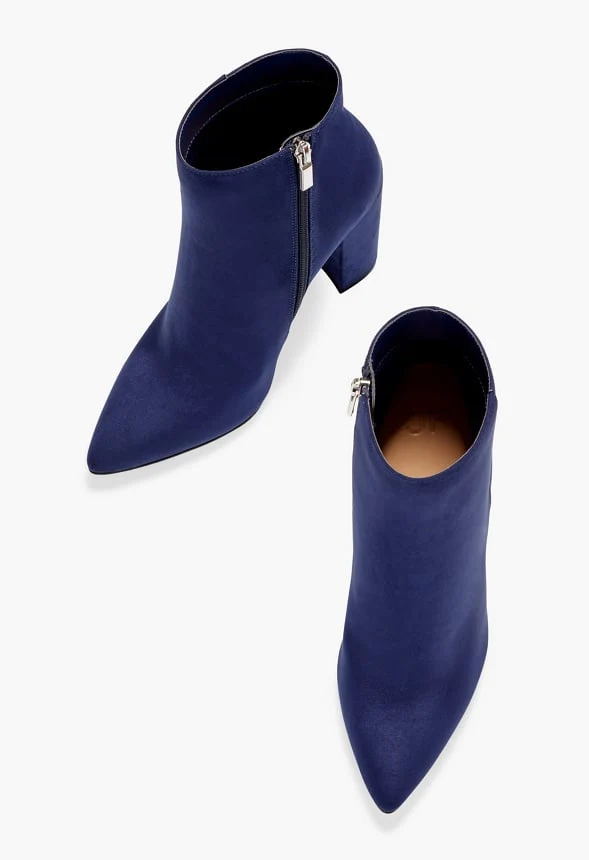 Rosamund Block Heeled Bootie - Image 6