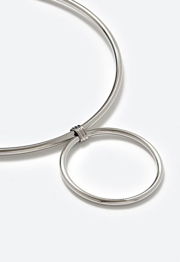 Rox Wire Collar Necklace With Metal Ring Pendant - Image 3