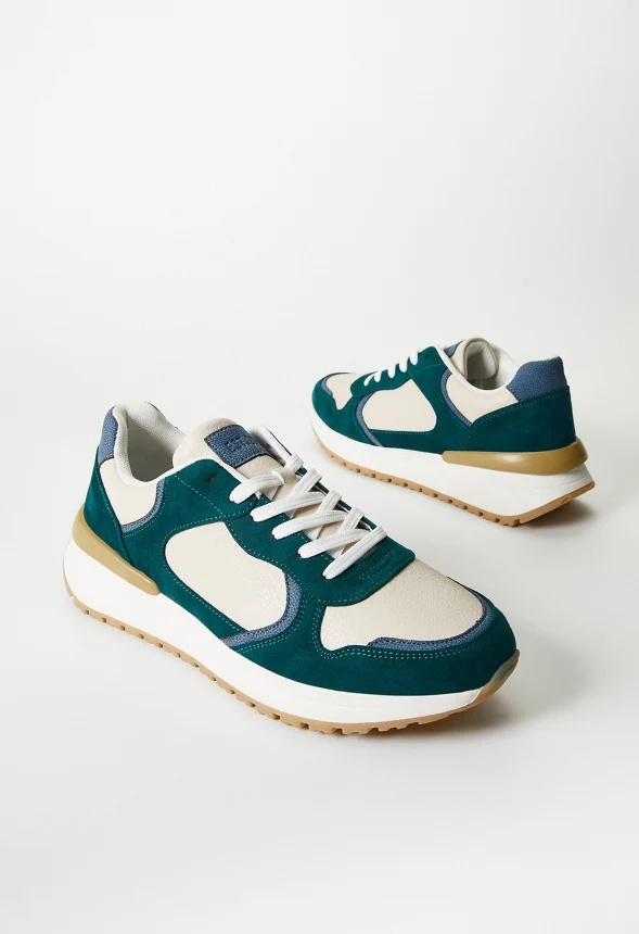 Rue Athletic Sneaker - Image 6