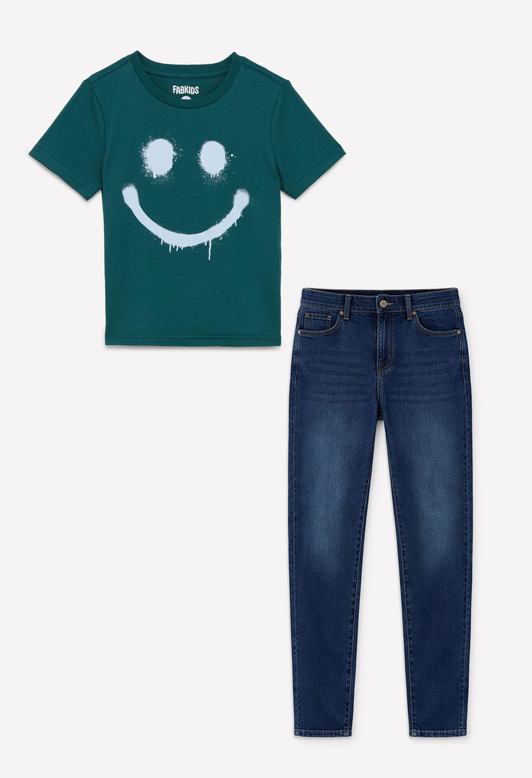 Share Your Smile Outfit - Image 2