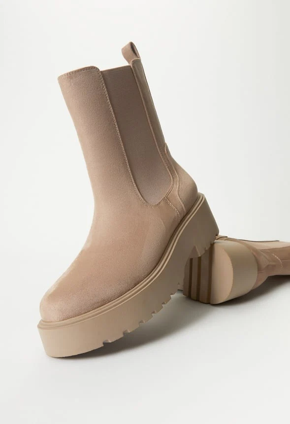 Saige Chelsea Bootie - Image 5