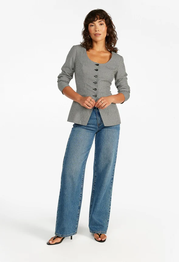 Scoop Neck Hourglass Blazer - Image 2