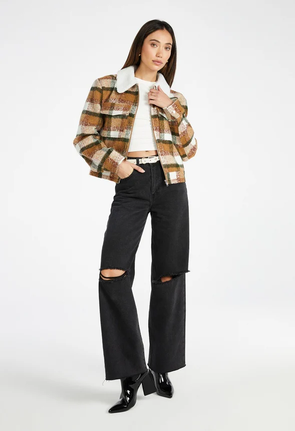 Sherpa Collar Flannel Jacket - Image 7