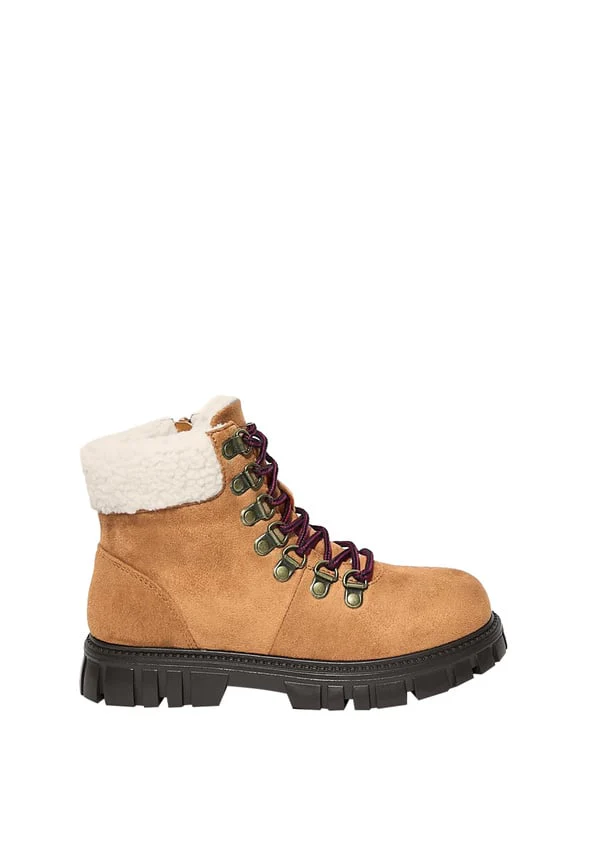 Sherpa Collar Hiking Boot - Image 4