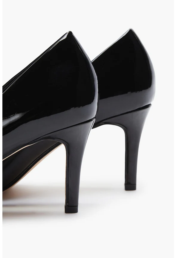 Sheila Classic Pump - Image 4