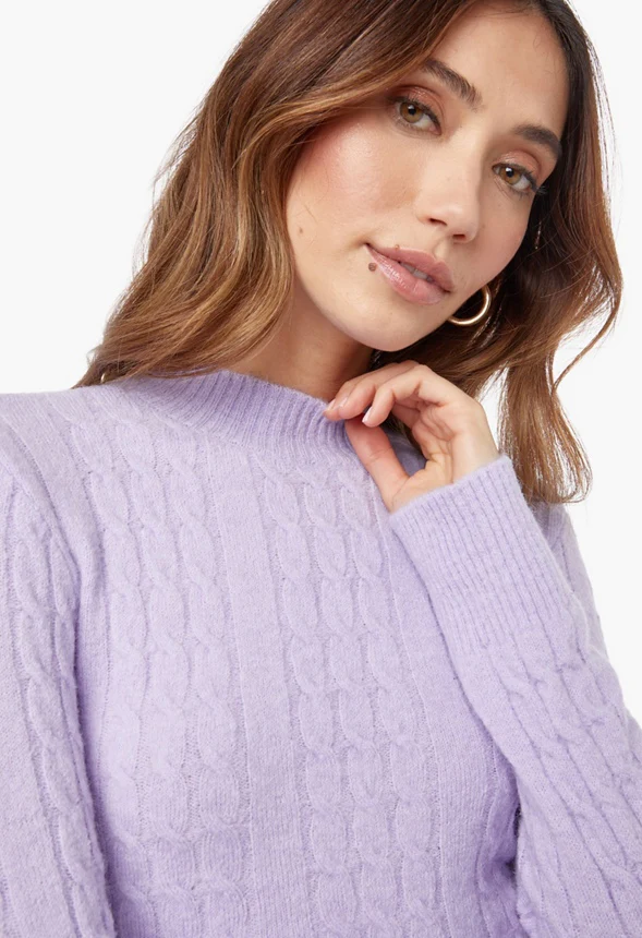 Shrunken Cable Knit Sweater - Image 4