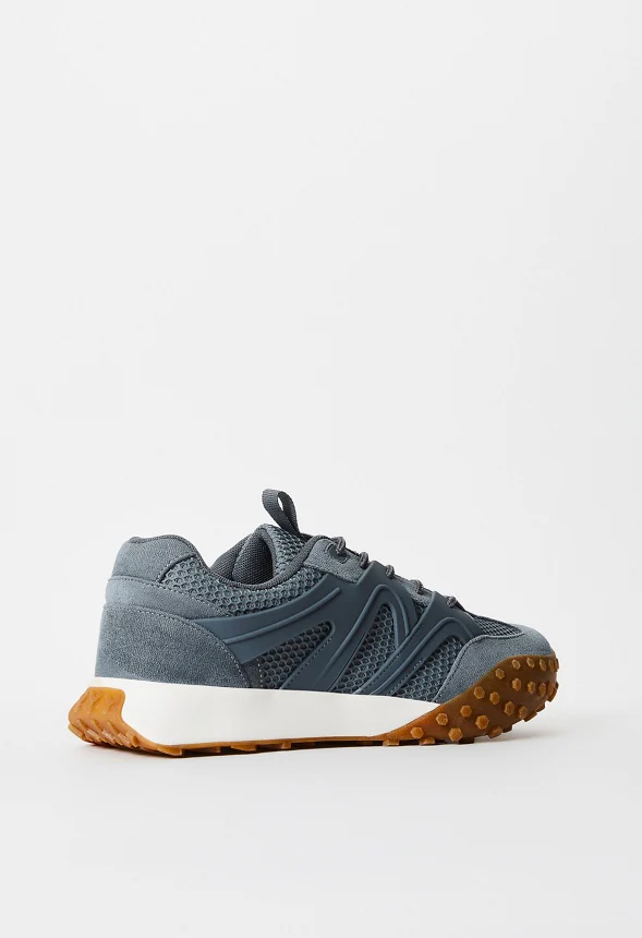 Simone Athletic Sneaker - Image 5