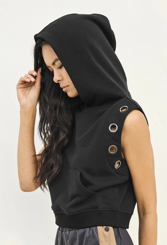 Sleeveless Fitted Grommet Hoodie - Image 3