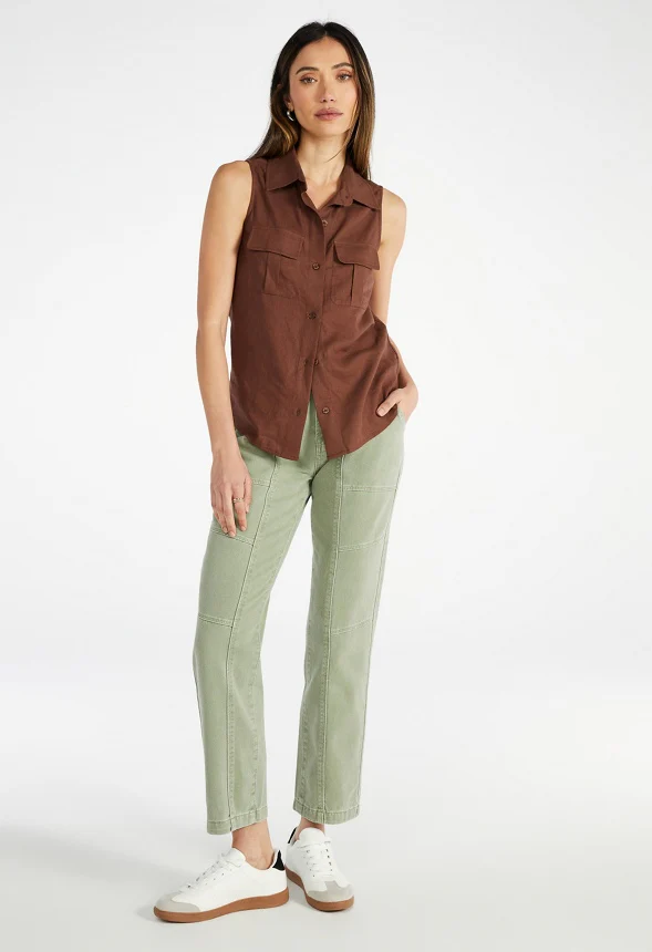 Sleeveless Linen Utility Shirt - Image 5