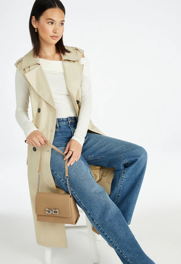 Sleeveless Trench Coat - Image 4
