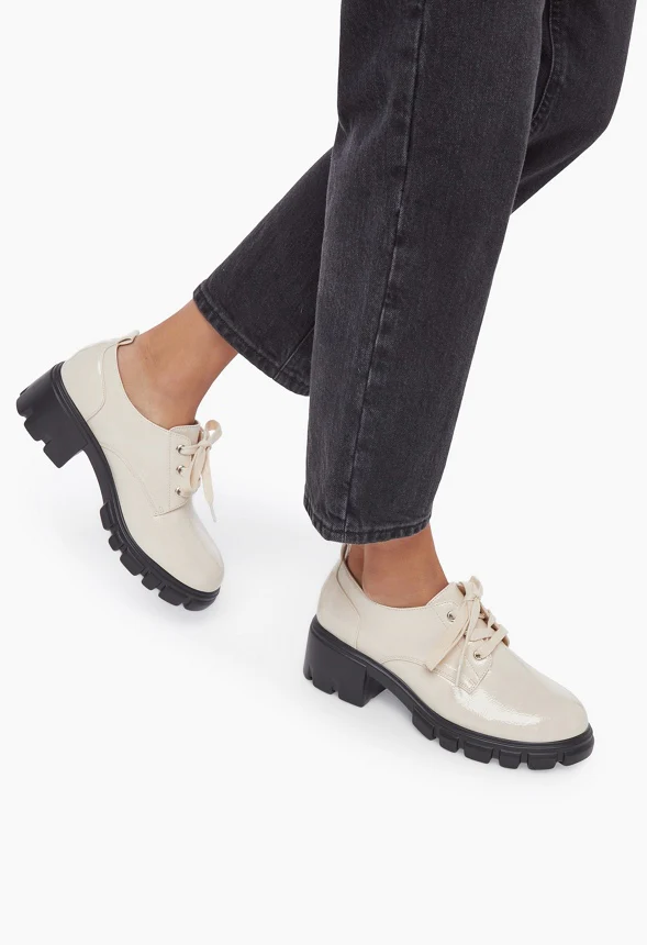 Sofia Lace-Up Heeled Oxford - Image 5