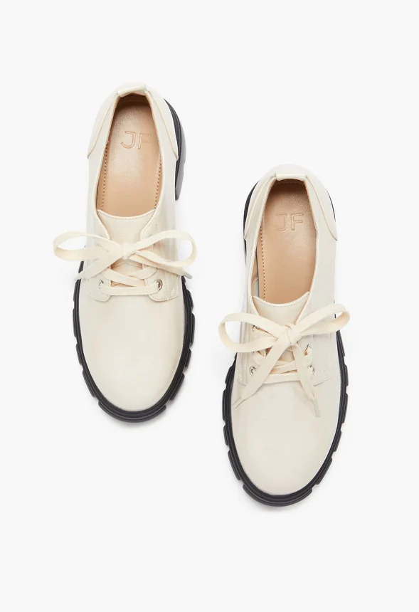 Sofia Lace-Up Heeled Oxford - Image 6