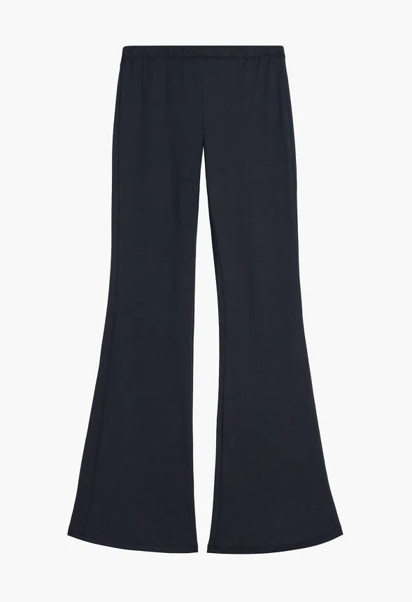 Soft Flare Legging - Image 2