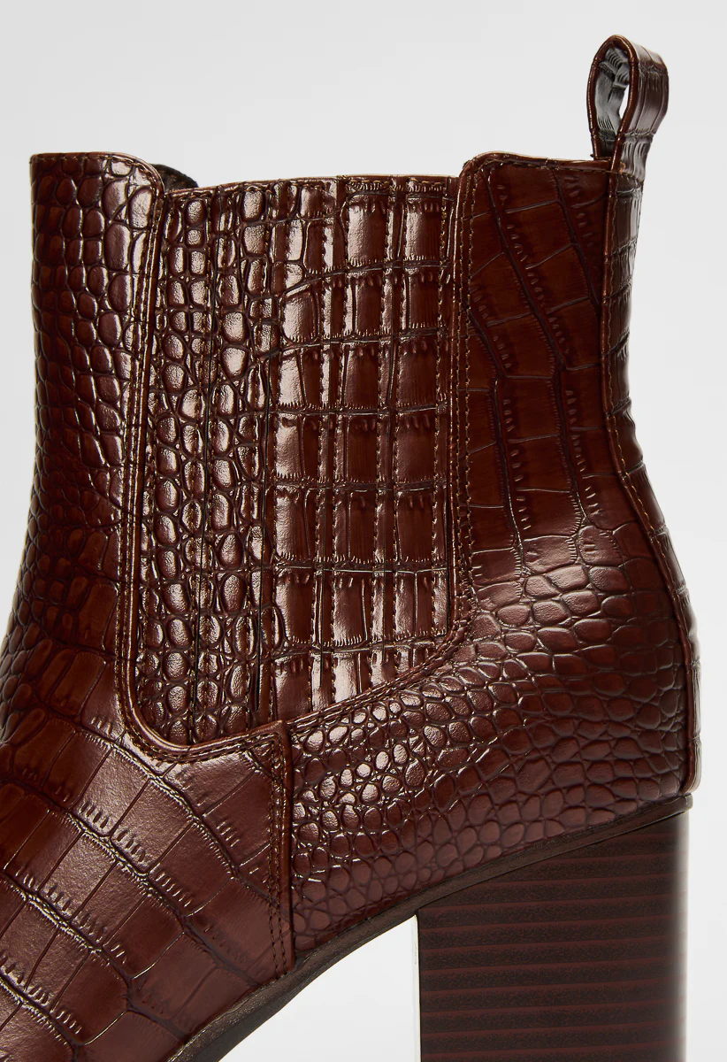 Soft Step Slip On Boots - Image 5