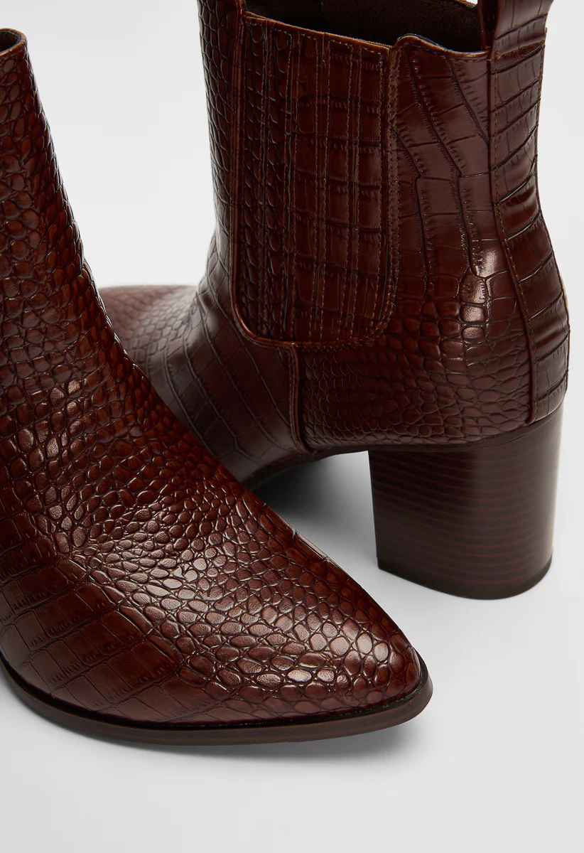 Soft Step Slip On Boots - Image 7
