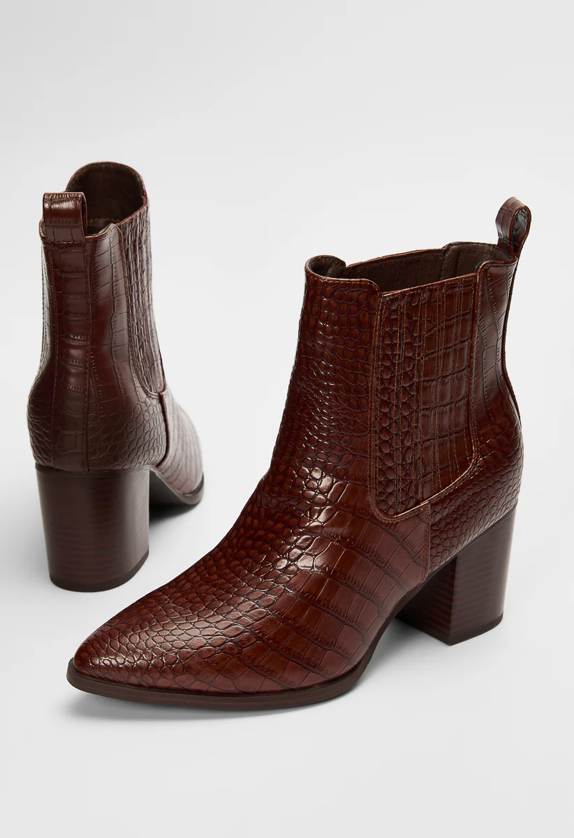 Soft Step Slip On Boots - Image 8