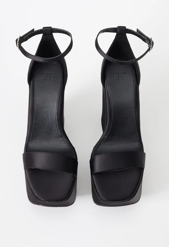 Solange Wedge Sandal - Image 5