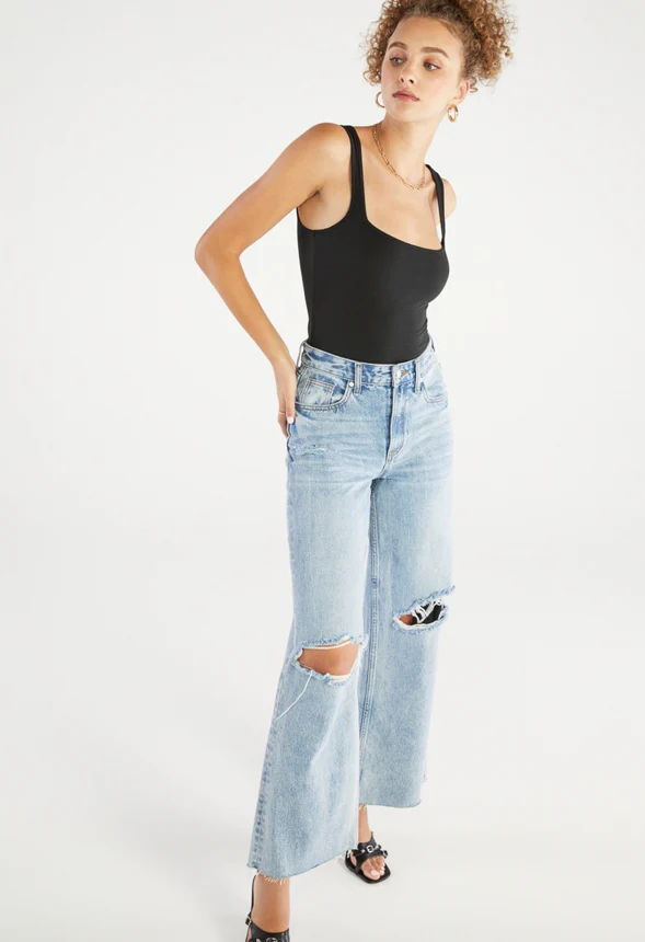 Square Neck Sleeveless Bodysuit - Image 4