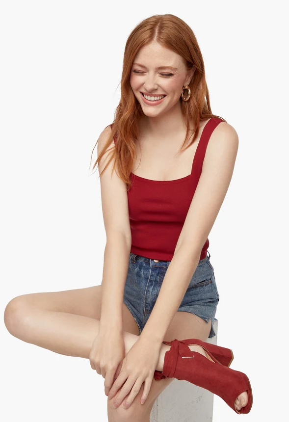 Square Neck Sweater Tank Top - Image 4